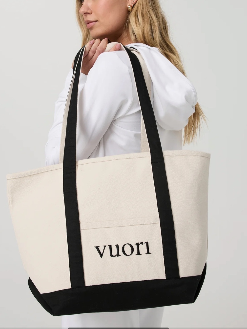 Vuori limited edition Cream and Black Canvas Tote - Picture 2 of 3